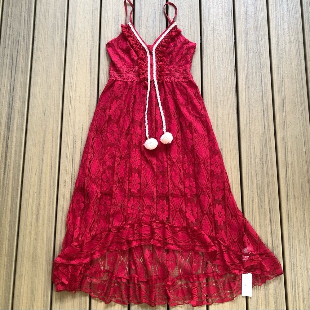 NEW Cupshe Red Lace Hi Low Midi Dress with Pom Pom & Fringe Details Size M - Picture 4 of 10